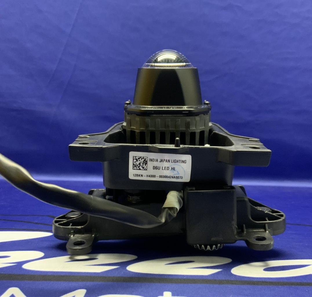 Yamaha Headlight Assembly YZF-R9 2025 OEM BKN-H4300-00-00