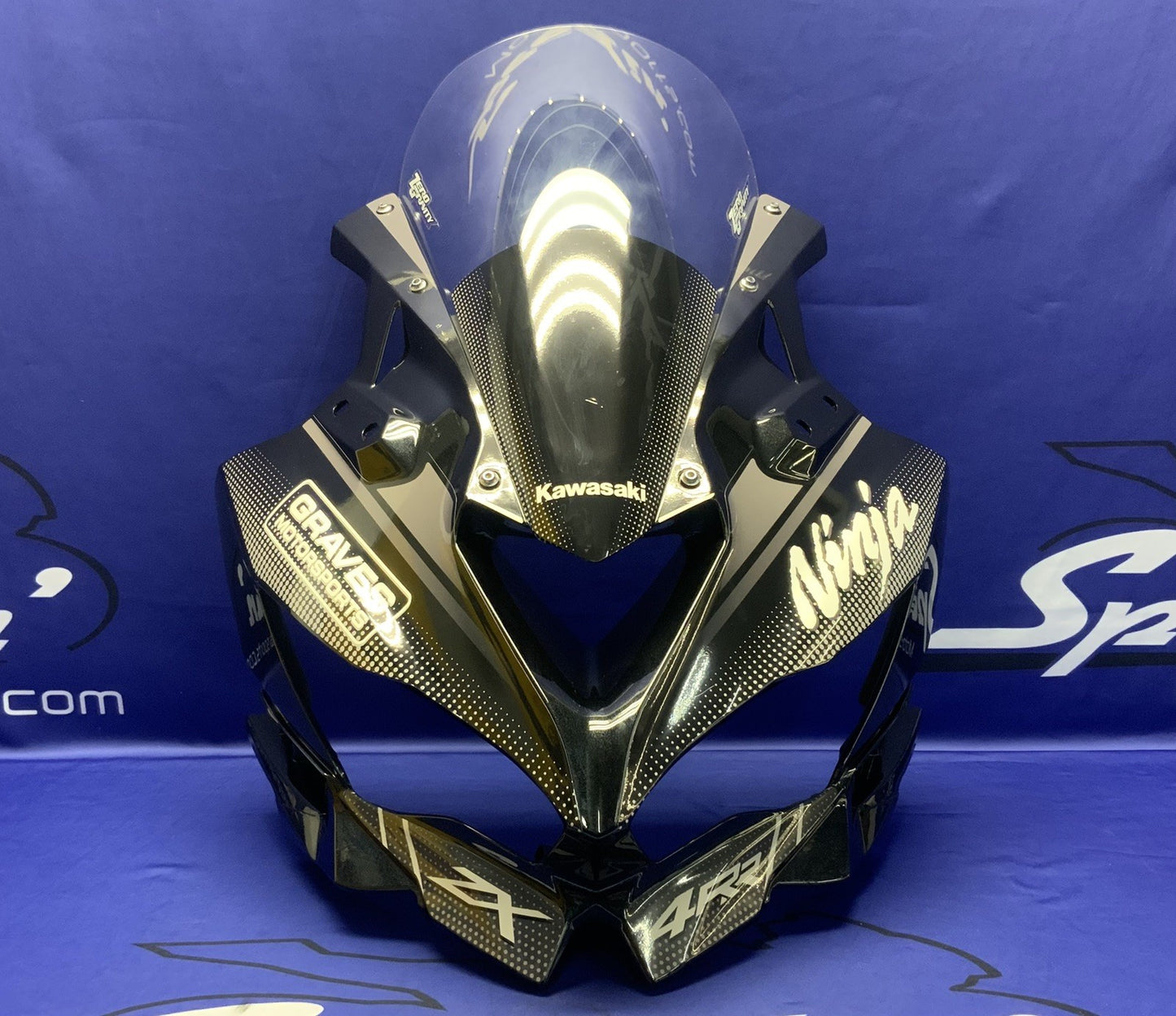 Graves Motorsports Body Work Set (Black) ZX-4R/RR 2023-2026 OEM 51094-5203-660