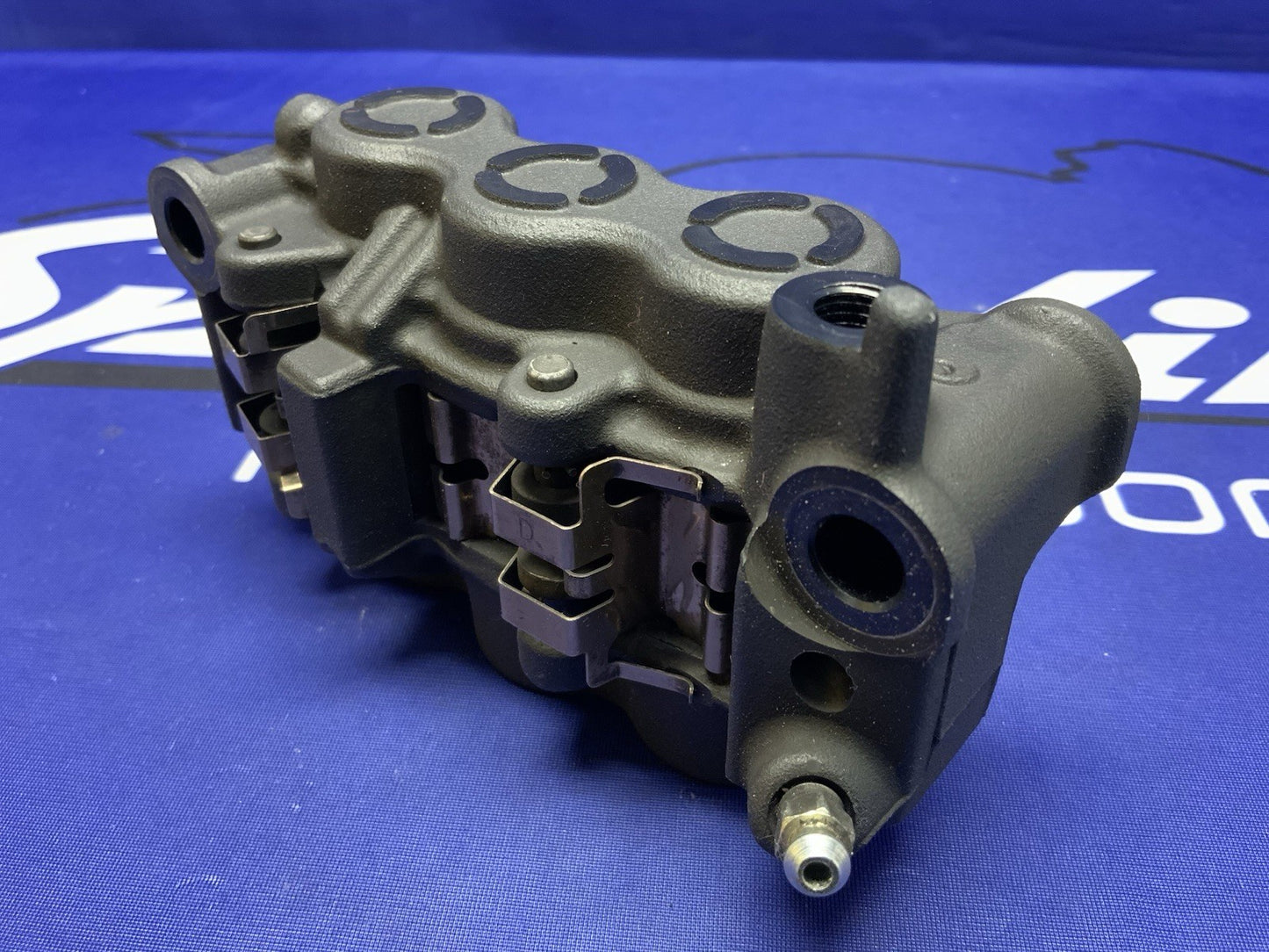 Yamaha Left Front Brake Caliper YZF-R1 2007-2014 OEM 4C8-2580T-10-00