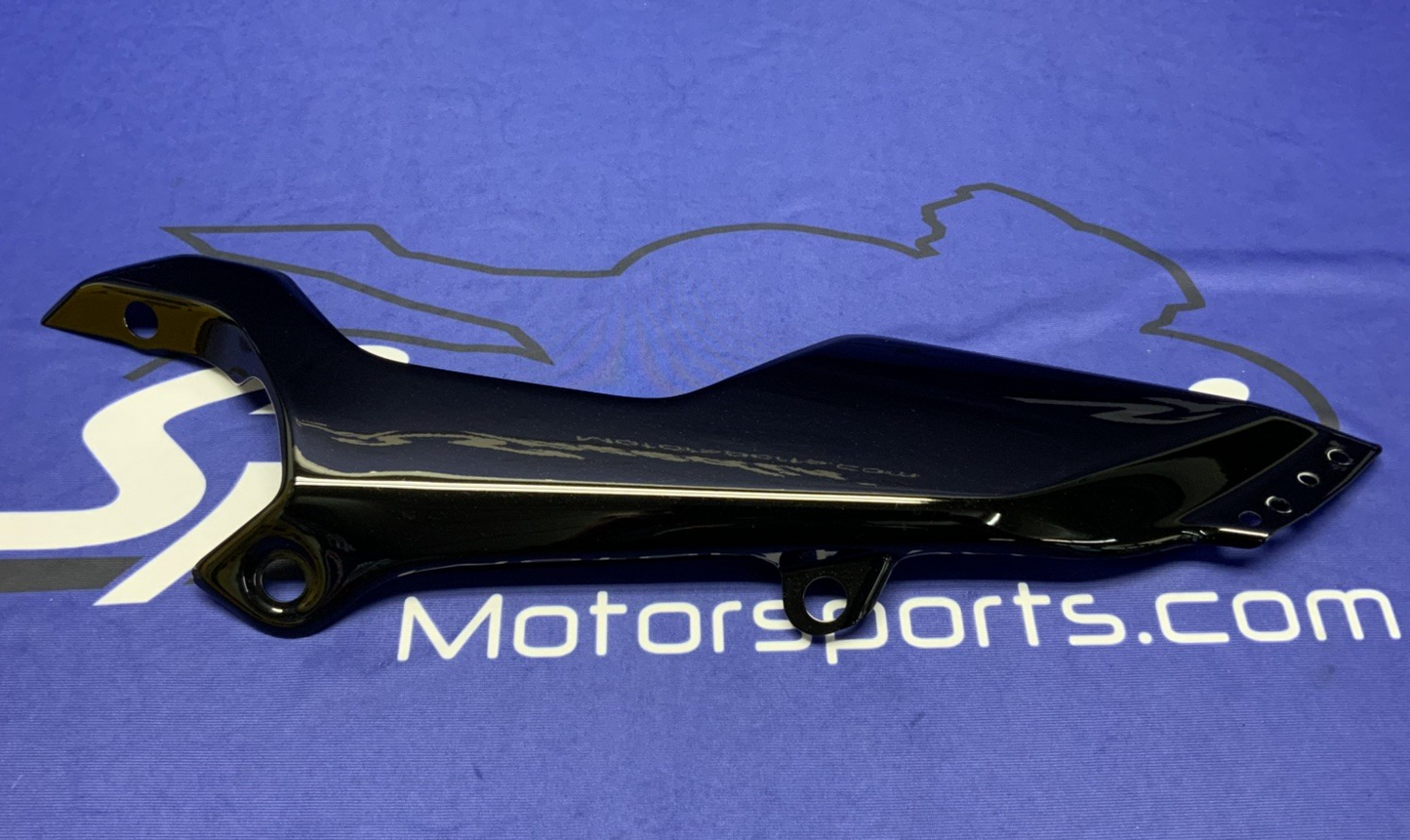 Yamaha Left Lower Fairing (Black) YZF-R7 2022-2025 OEM BEB-2834V-11-P5