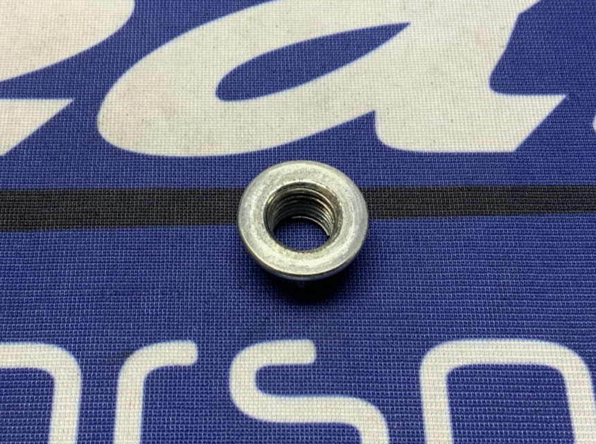 Suzuki Shock Absorber Bracket GSXR 600/750 2001-2008 OEM 62993-35F00