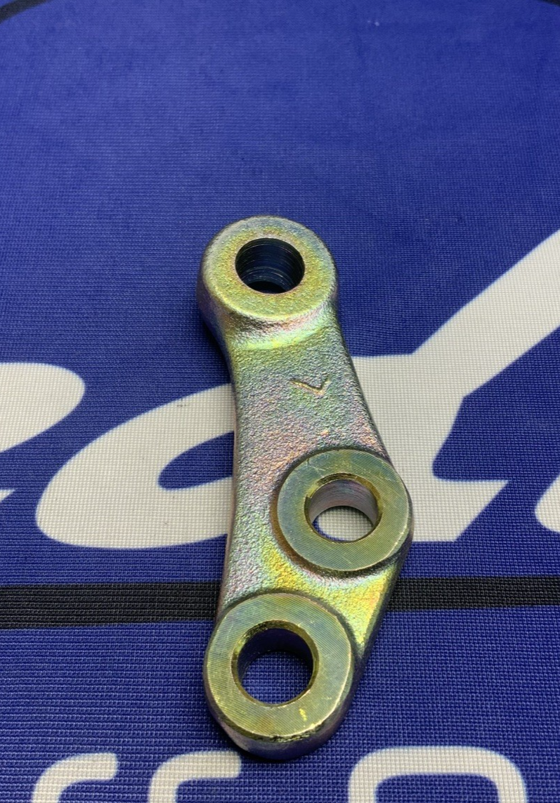 Yamaha Left Front Steering Knuckle Arm Blaster 1988-2006 OEM 2XJ-23512-01-00