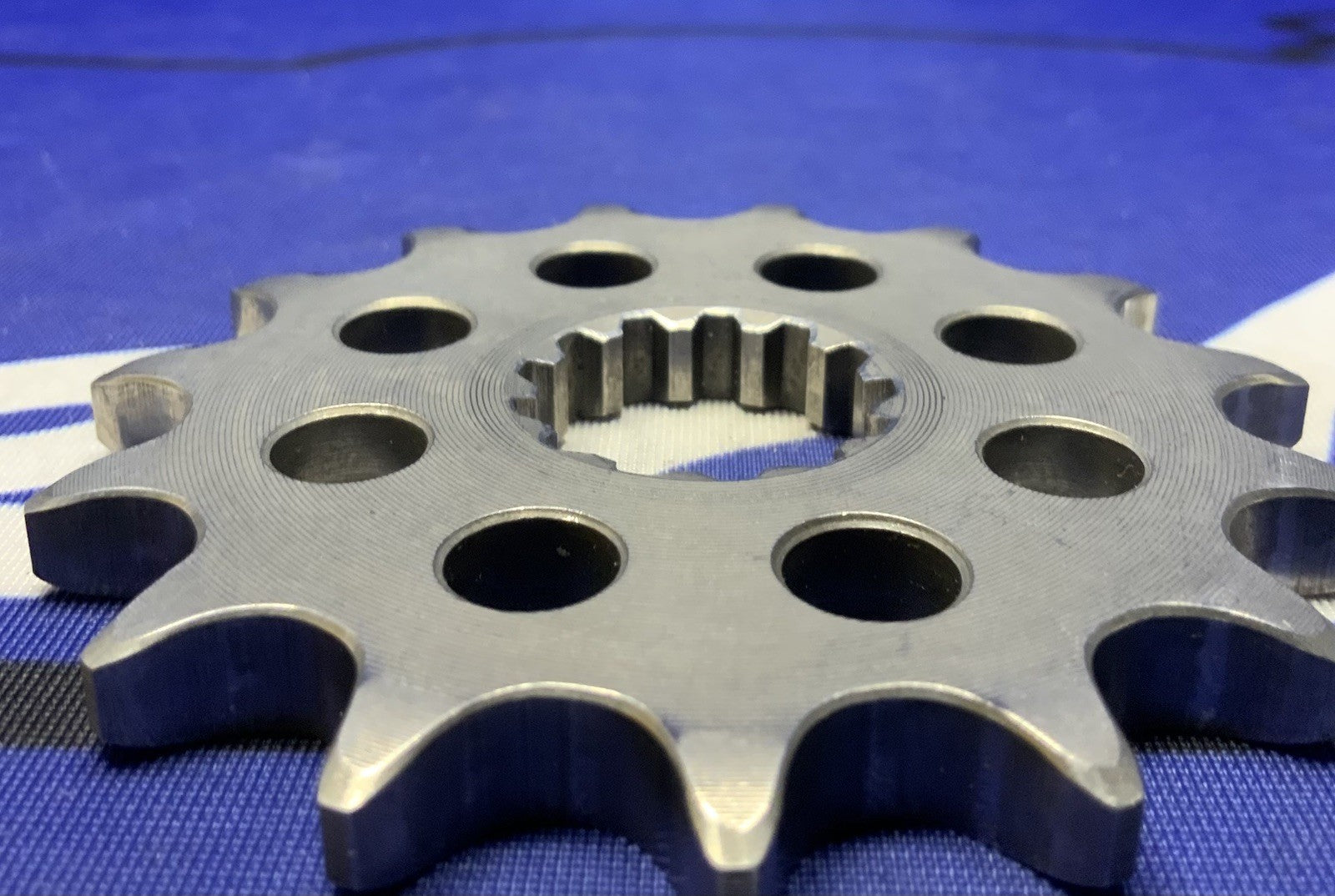 Triumph Front Sprocket (15T) Street Triple RS 2023-2025 OEM T1189915-2