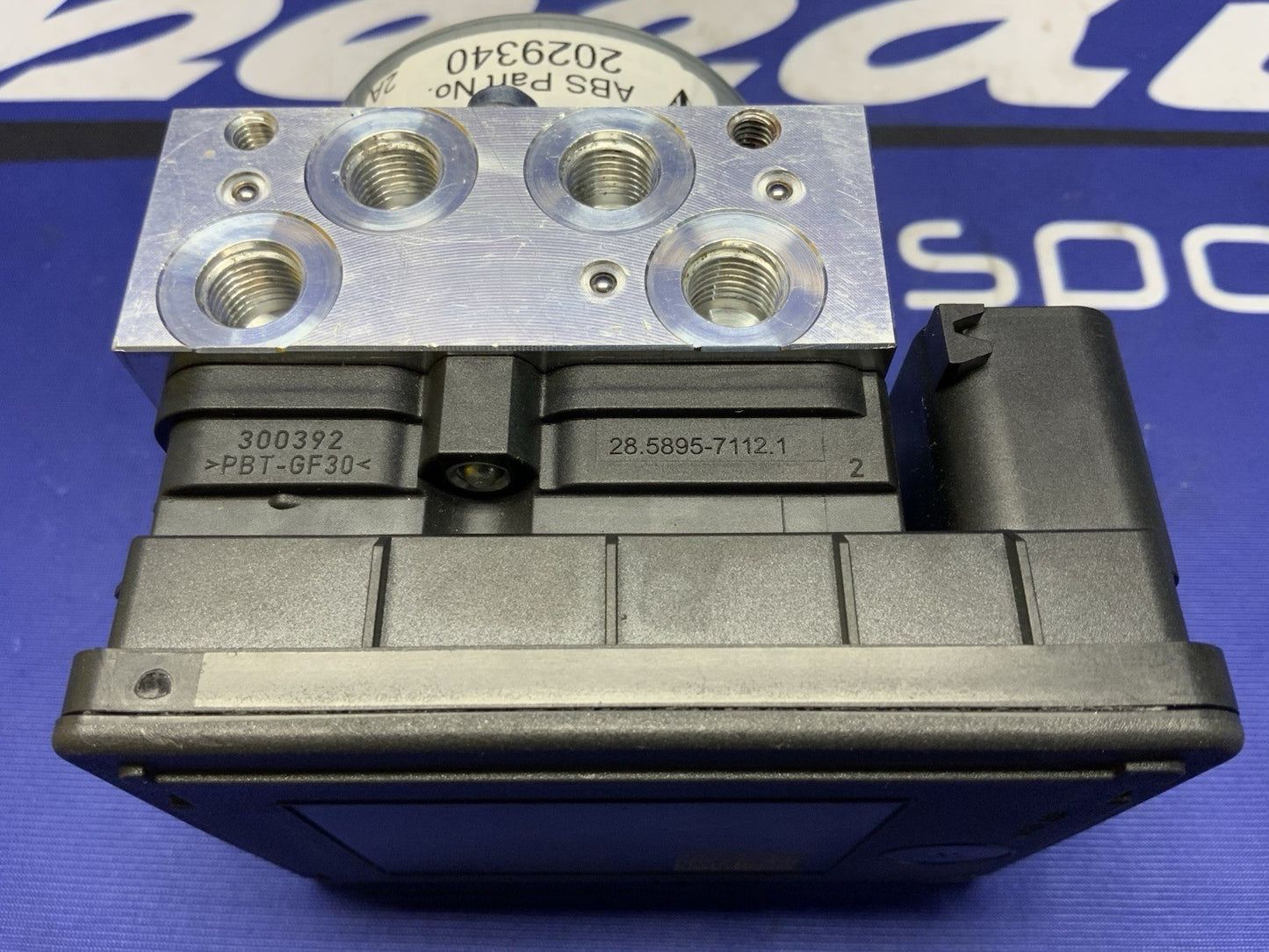 Triumph ABS Control Module Street Triple RS 765 2023-2025 OEM T2029345-2