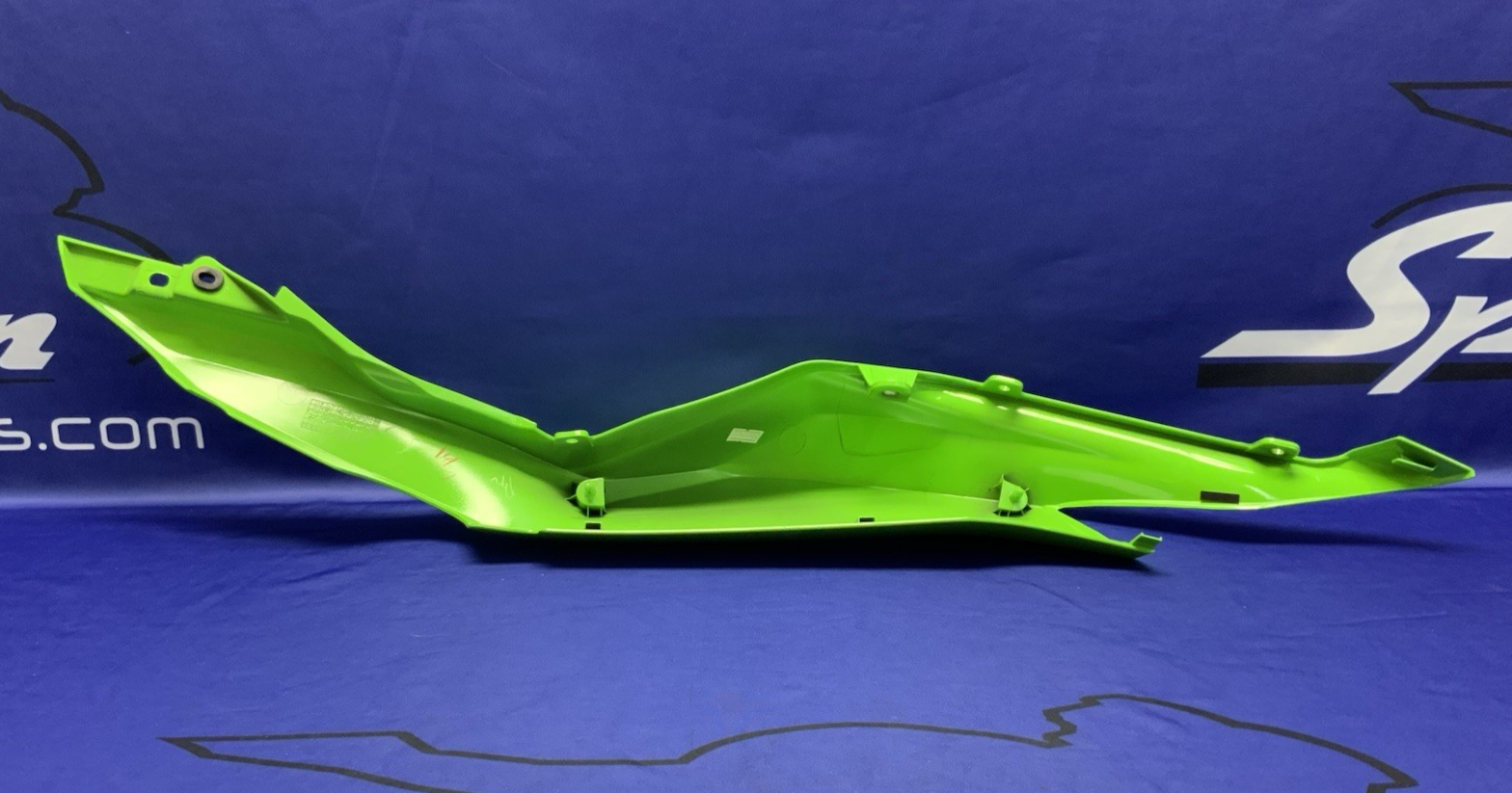Kawasaki Right Tail Cover (Green) ZX-4R/RR 2023-2026 OEM 36041-0055-777