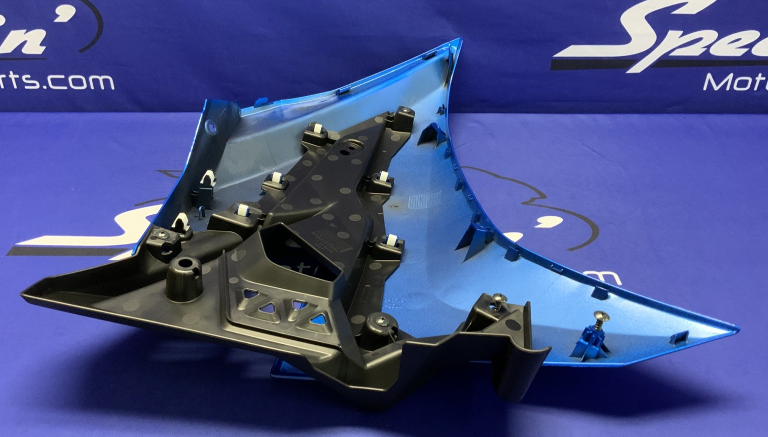 Suzuki Left Upper Fairing (Metallic Triton Blue) GSX-8R 2026 OEM 94480-25L10-YSF