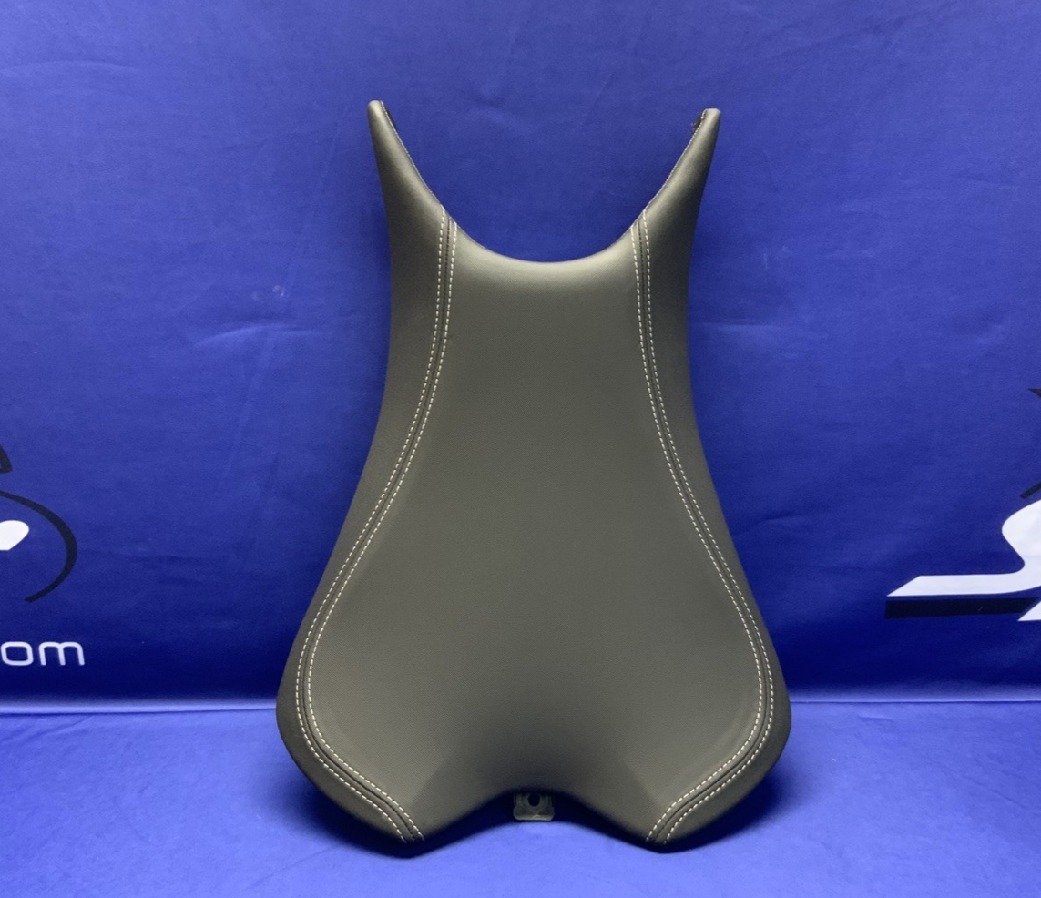 Triumph Rider Seat Embroidered (Silver) Street Triple RS 23-25 OEM T2308431