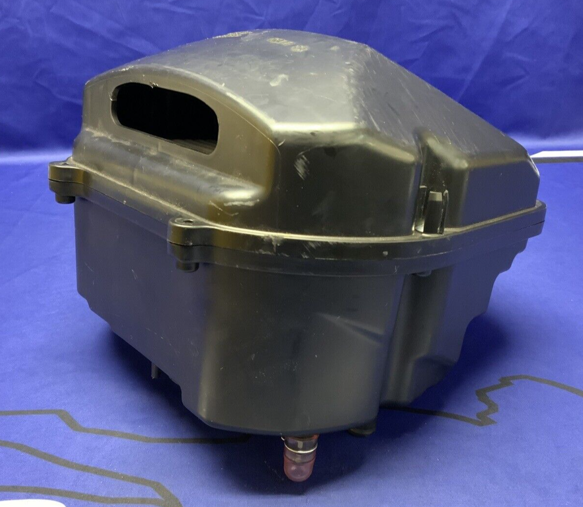 Suzuki Air Box W/ Filter SV650 2017-2023 OEM 13700-18K01