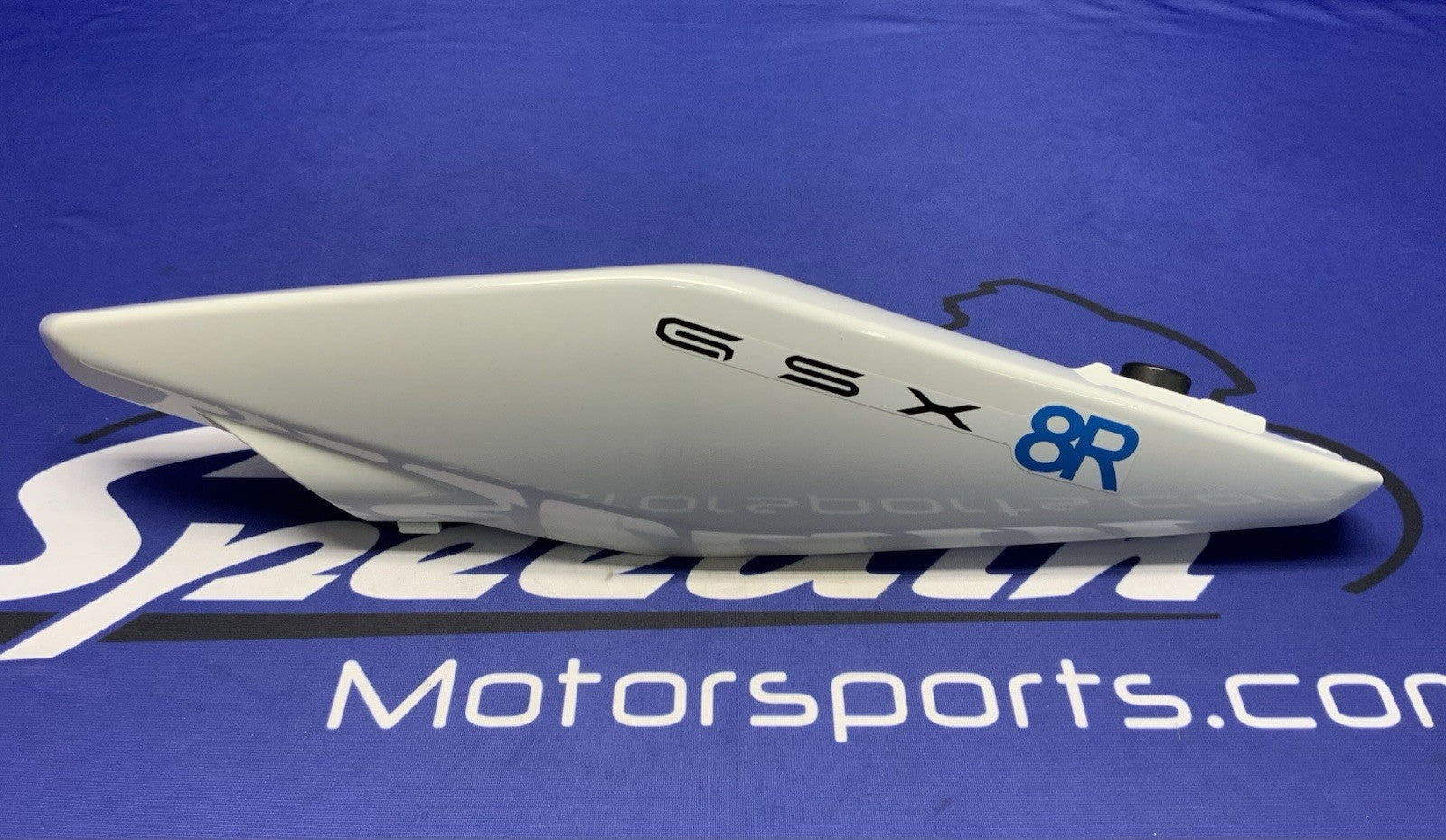 Suzuki Left Tail Fairing (White) GSX-8R/S 2023-2026 OEM 47210-25L11-QU2