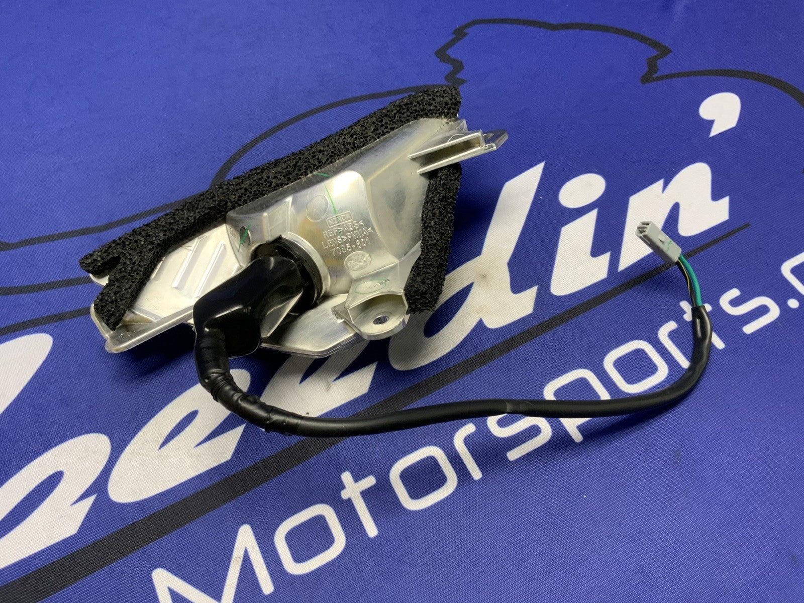 Kawasaki Right Turn Signal Ninja 400 2018-2024 OEM 23040-0154