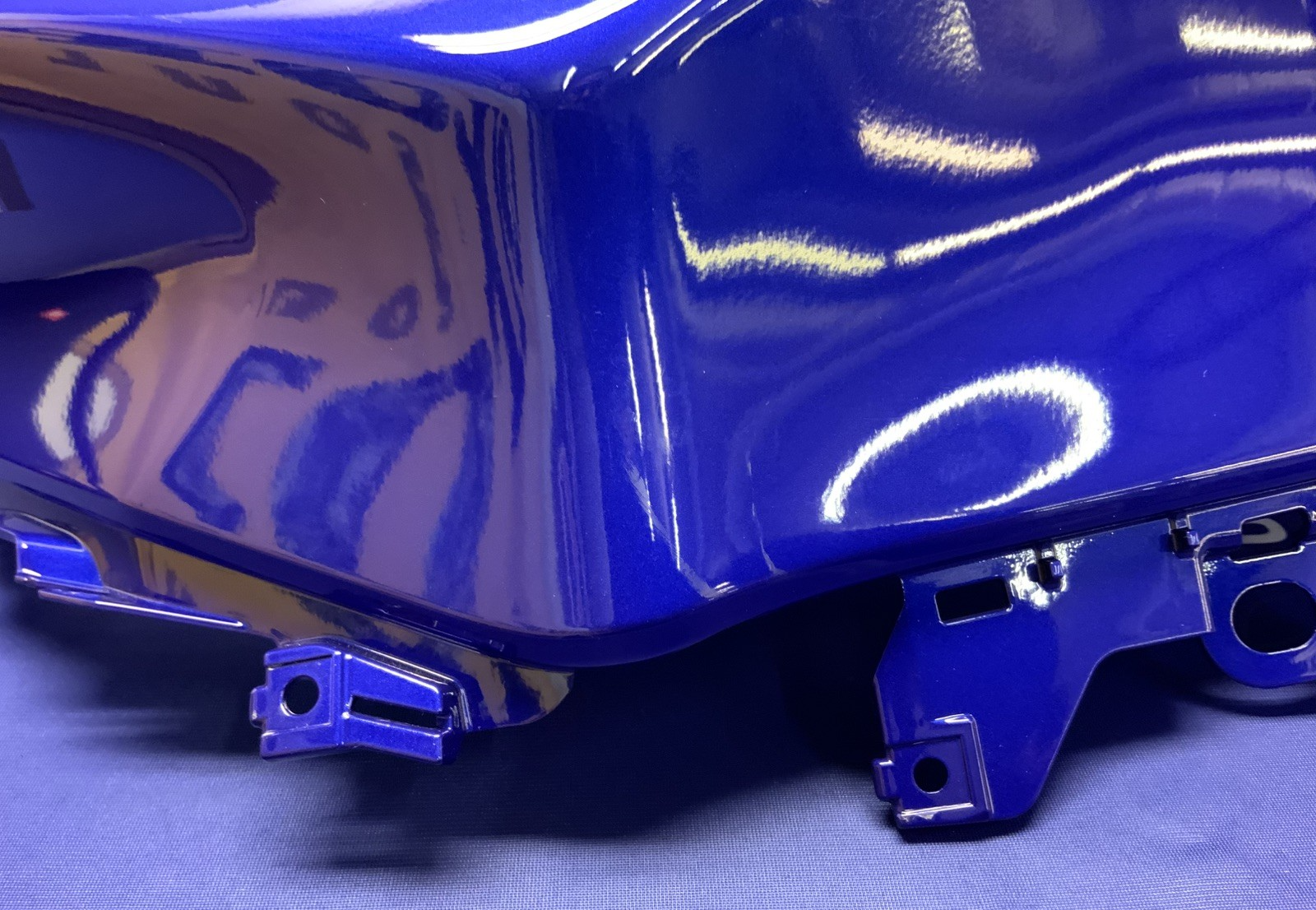 Yamaha Left Tank Fairing (Blue) YZF-R7 2022-2025 OEM BEB-24129-00-P0