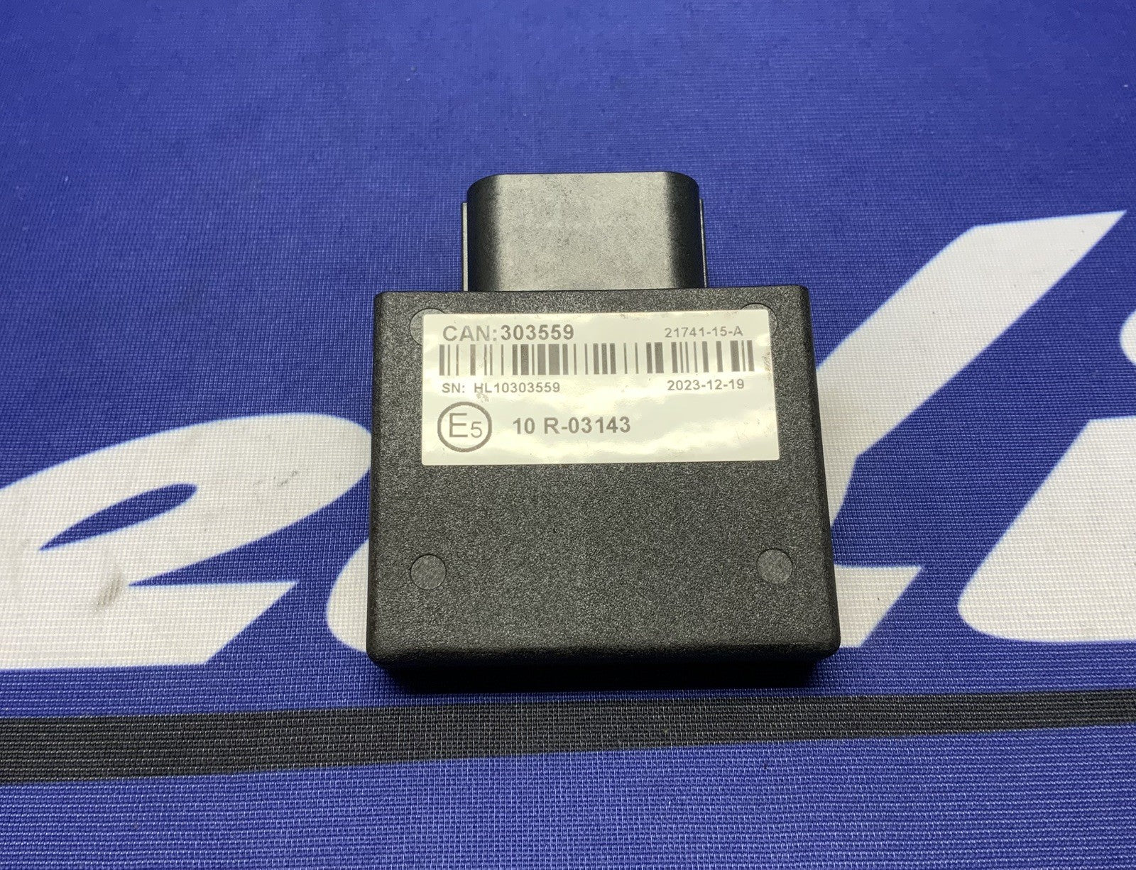 Kawasaki Steering Damper ECU (Ohlin's) ZX-10R/RR 2021-2025 OEM 21175-1529