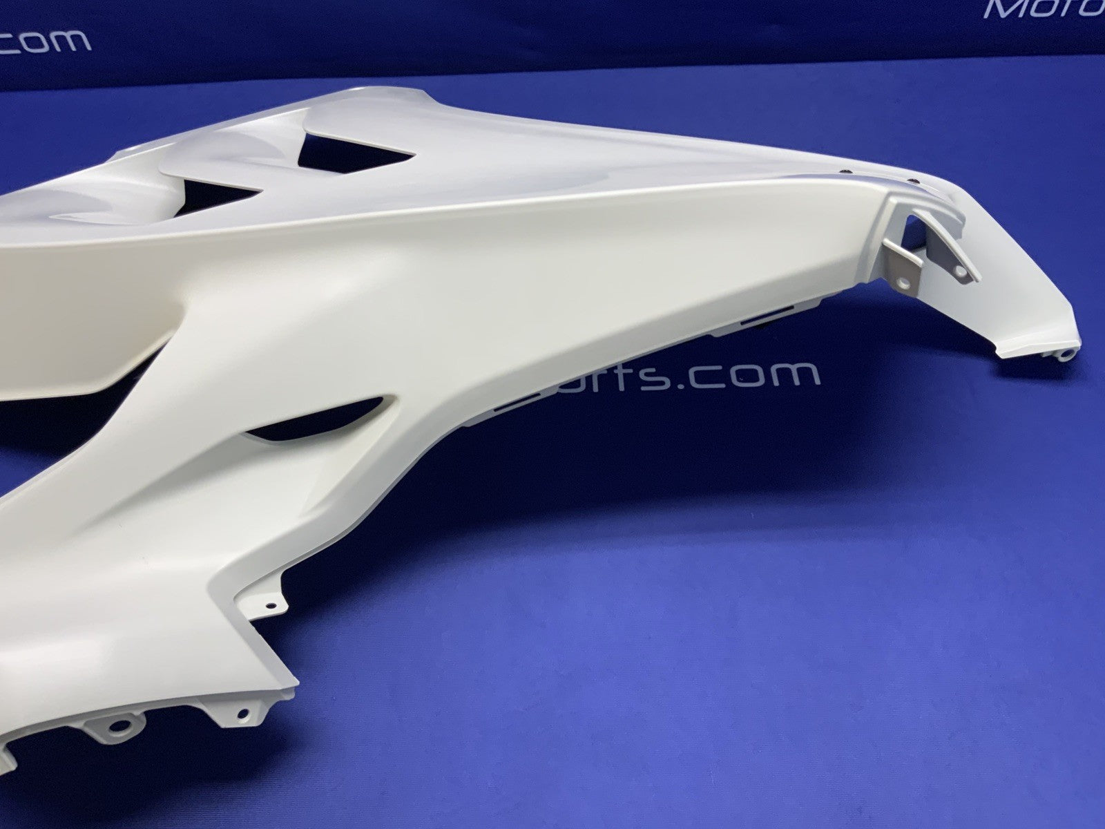 Ducati Upper Left Fairing (Grey/Unpainted) RACE Panigale V4 OEM 97111591AA