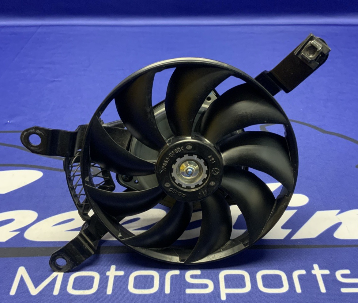 Suzuki Right Radiator Fan Assembly GSXR 1000/R 2017-2025 OEM 17810-17K00