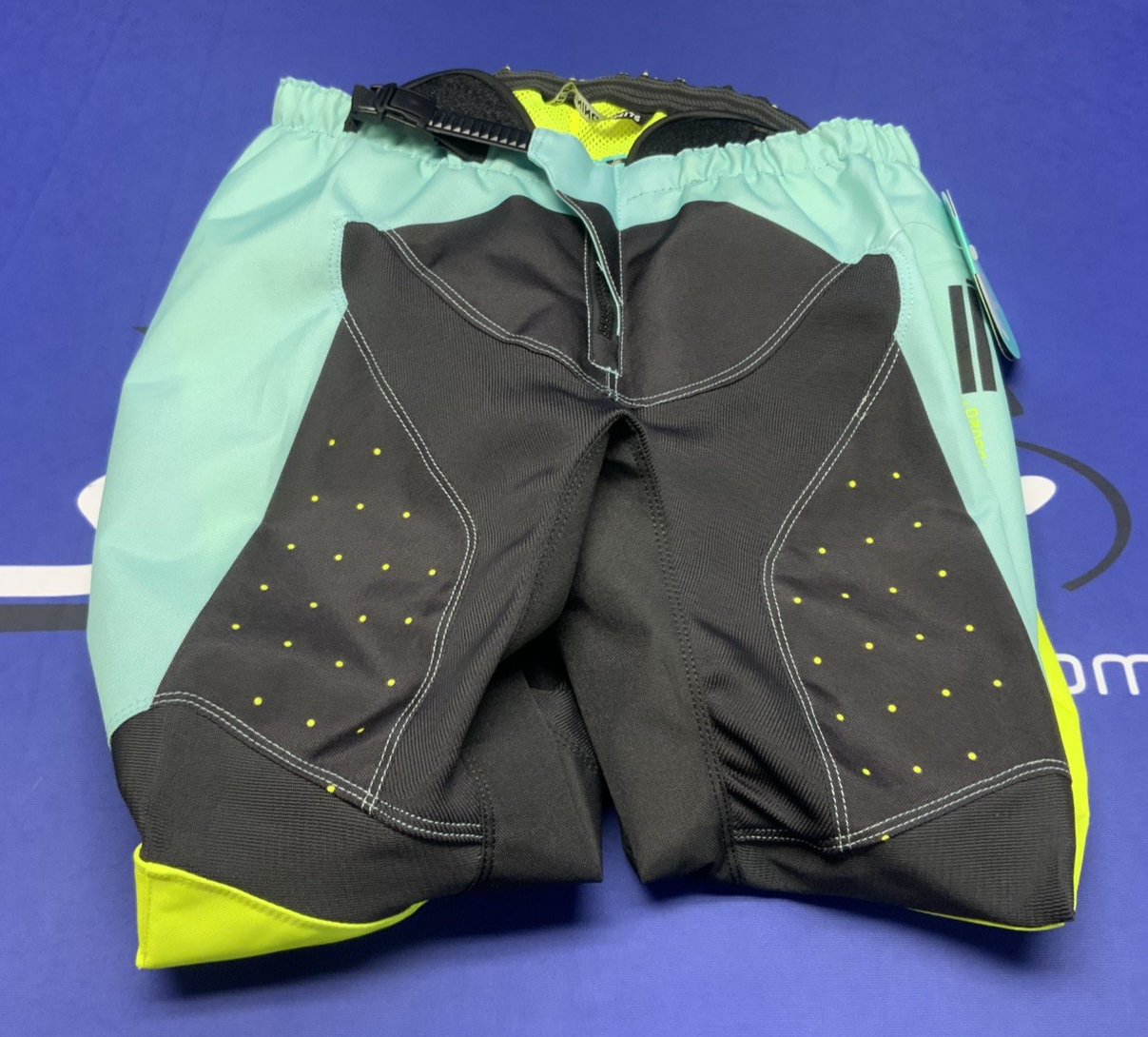 Seven Vox Aperture Pants Flo Yellow/ Blue (Size 30) 2330081-740-30