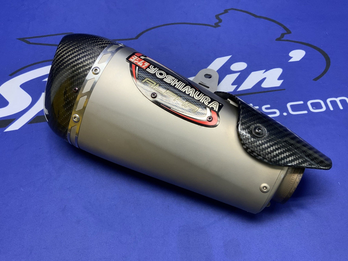 Yoshimura Alpha Slip-On Muffler Suzuki GSX-R1000 2017-2025 11182BP521