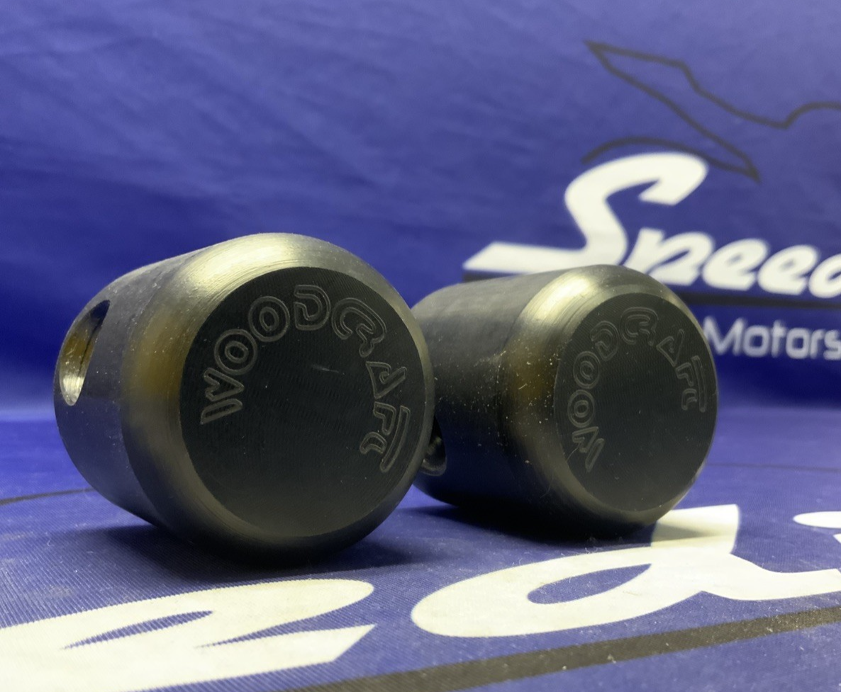 Woodcraft Frame Slider Kit W/ Pucks GSXR 1000 2009-2016 50-0250-15