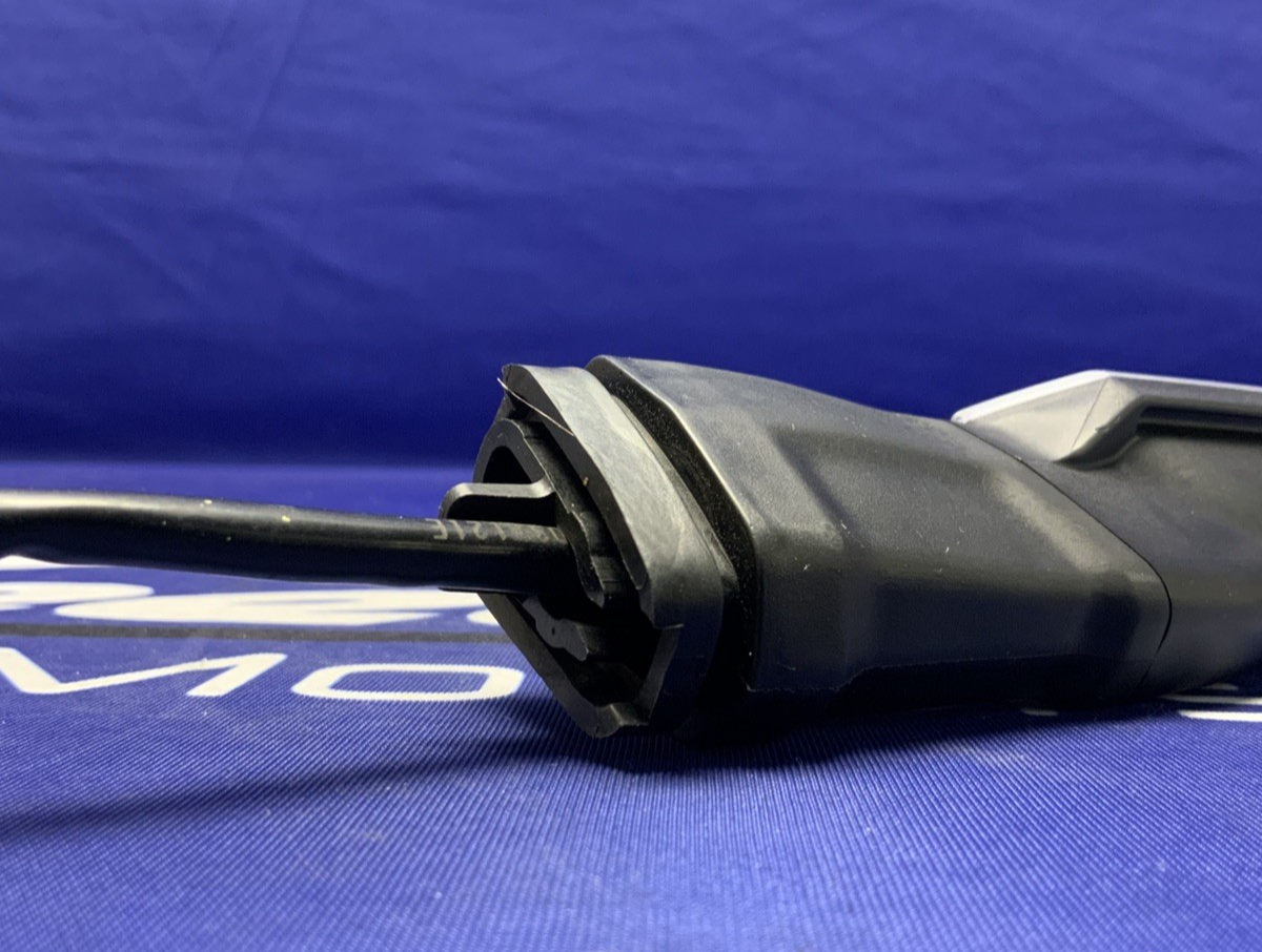 Kawasaki Left Rear Turn Signal ZX-4R/RR 2023-2025 OEM 23037-0565