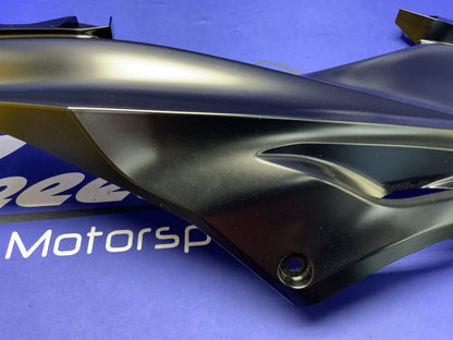 Yamaha Right Upper Fairing (Raven Black) YZF-R6 2017-2026 OEM BN6-2117W-00-P1