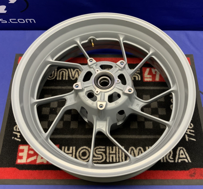 Suzuki Rear Wheel (Matte Gray) GSX-8R 2024-2026 OEM 64111-25L00-QZP