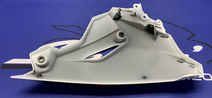 Suzuki Left Lower Fairing (Pearl Tech White) GSX-8R 2026 OEM 94480-25L20-QU2