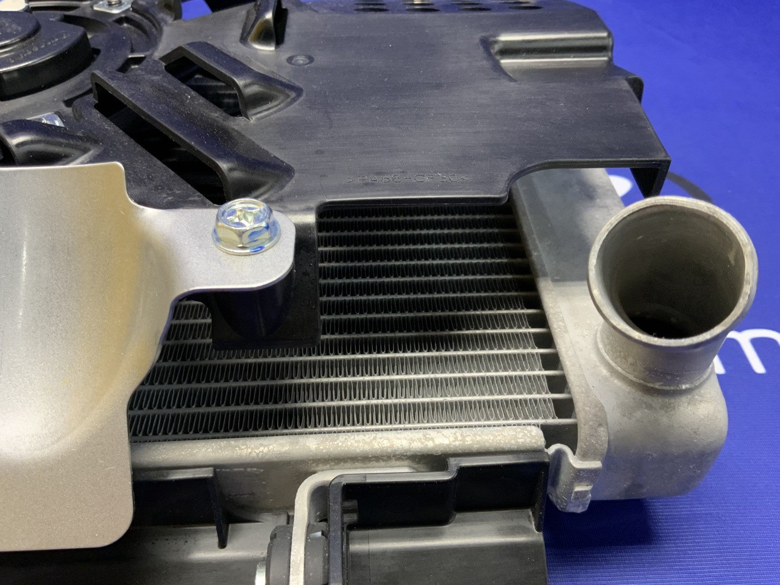 Suzuki Radiator Assembly W/Fan GSX-8R 2023-2026 OEM 17700-25L10-2