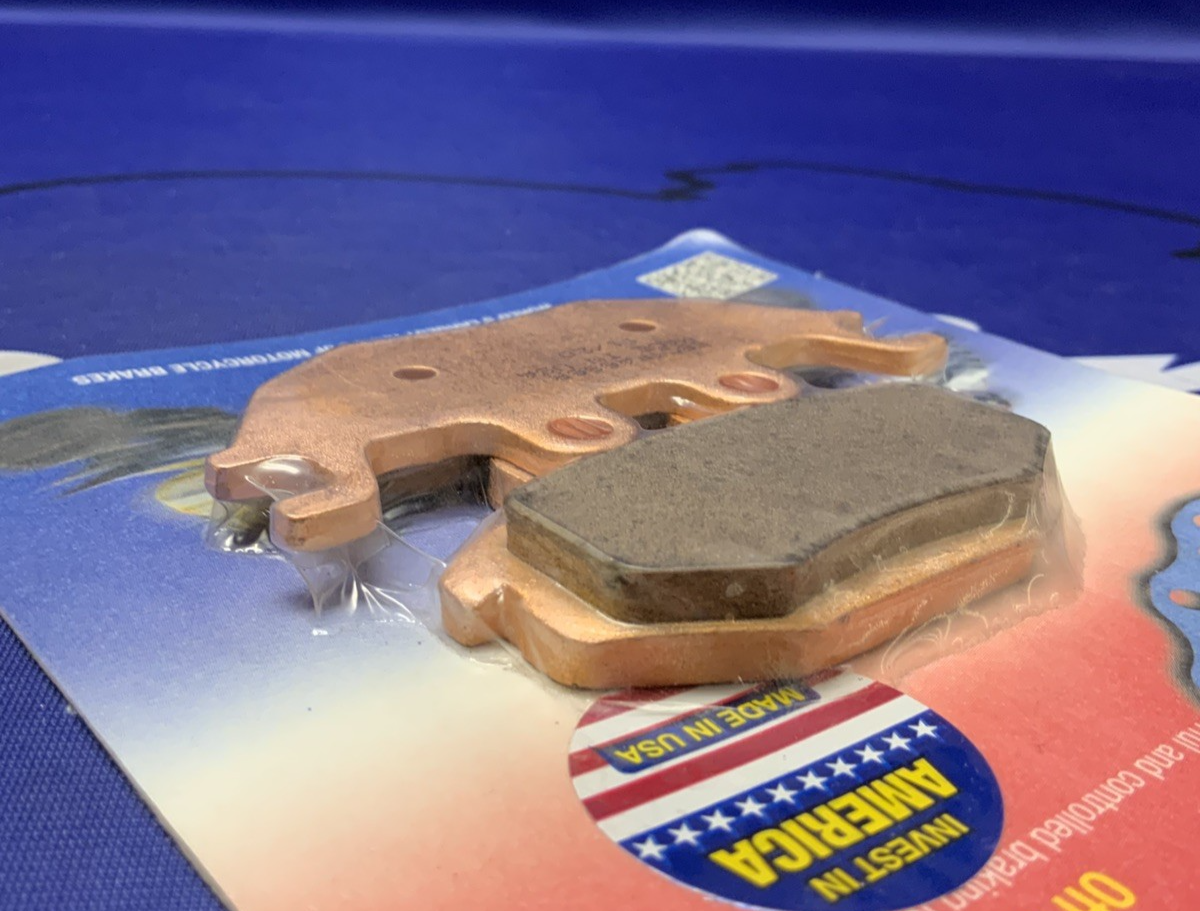 EBC Brake Pad Set 820 Mule 2016-2017 FA686R