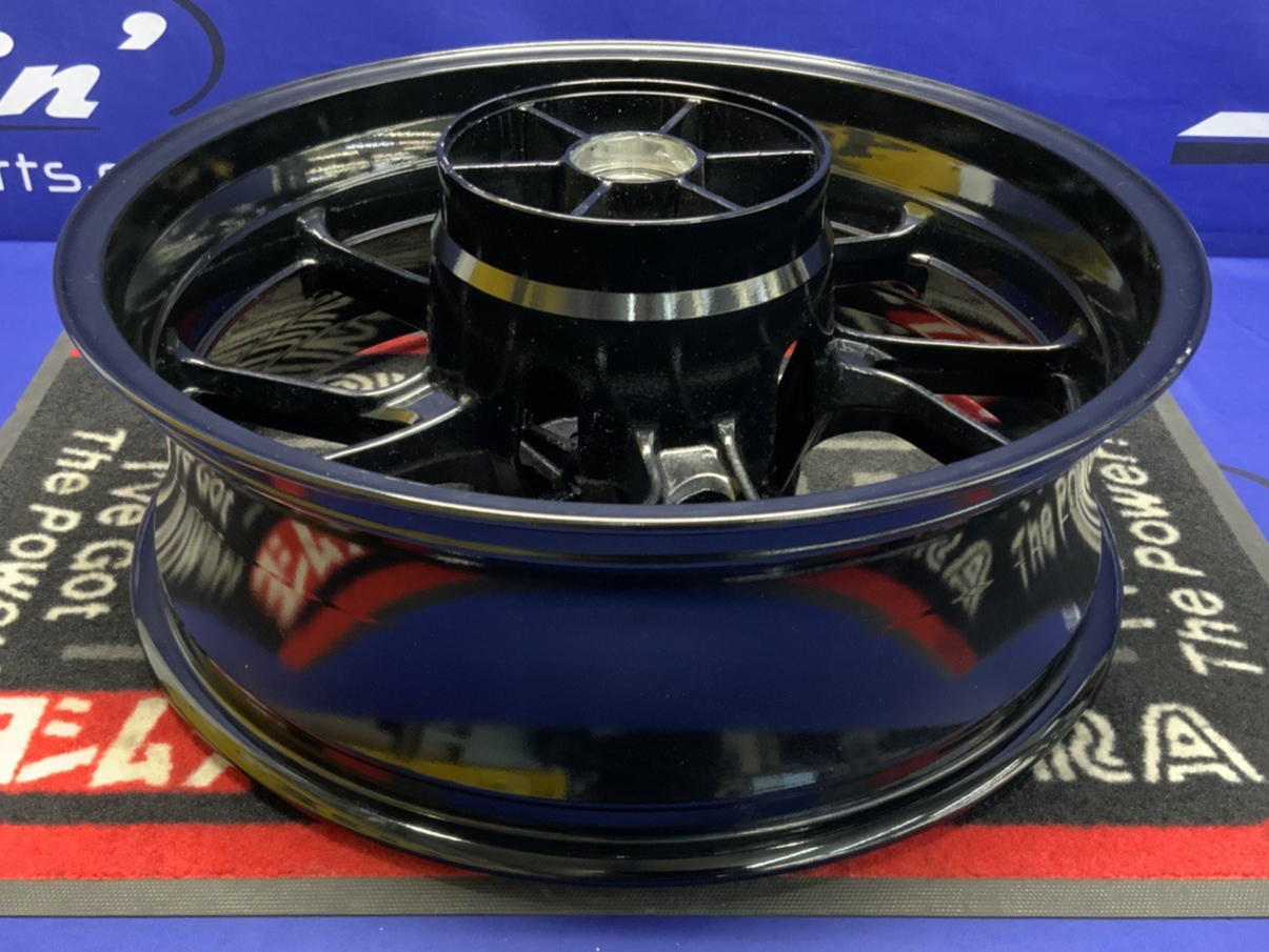 Suzuki Rear Wheel (Gloss Black) GSX-8R 2024-2026 OEM 64111-25L00-019
