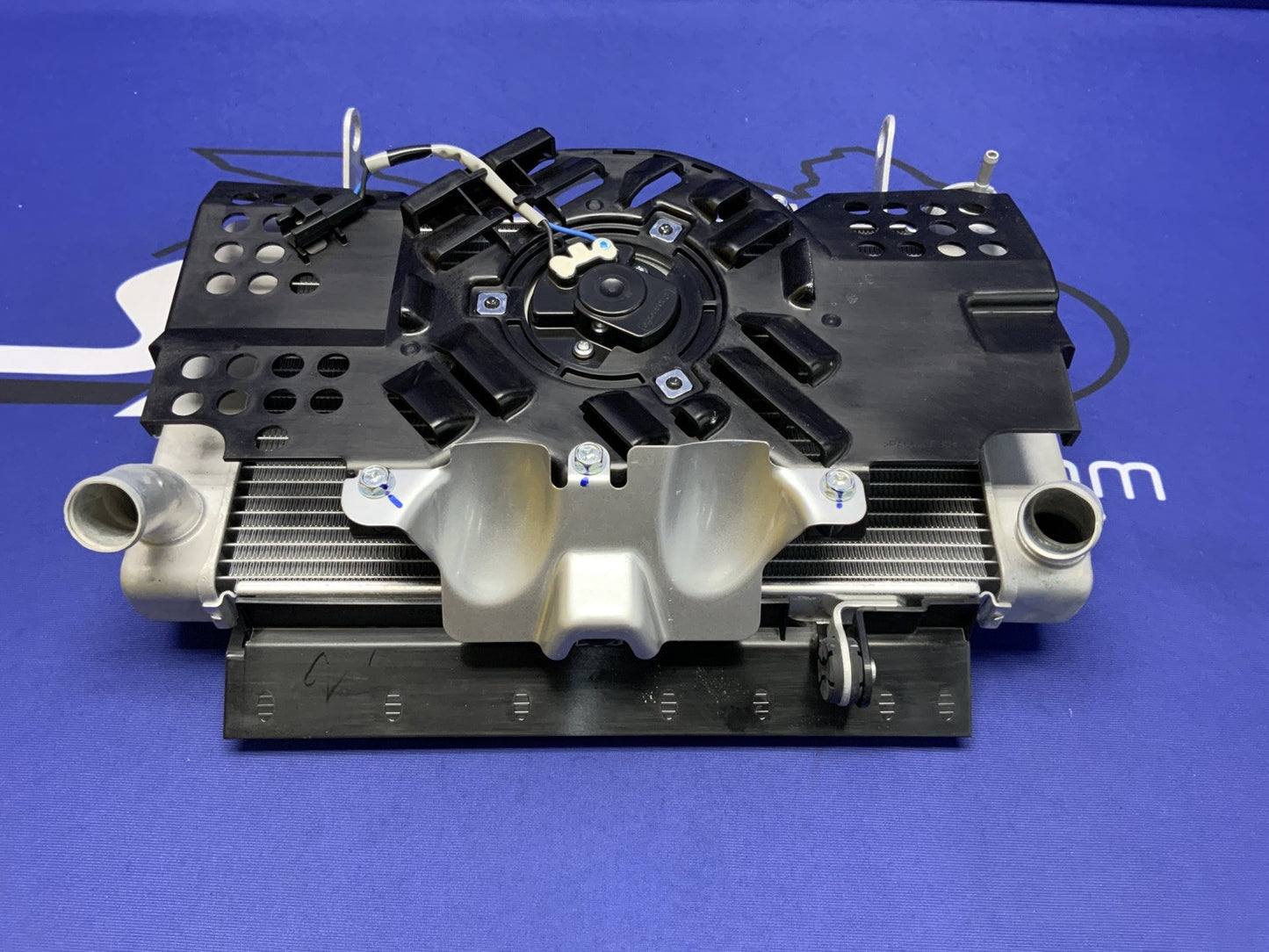 Suzuki Radiator Assembly W/Fan GSX-8R 2023-2026 OEM 17700-25L10-4