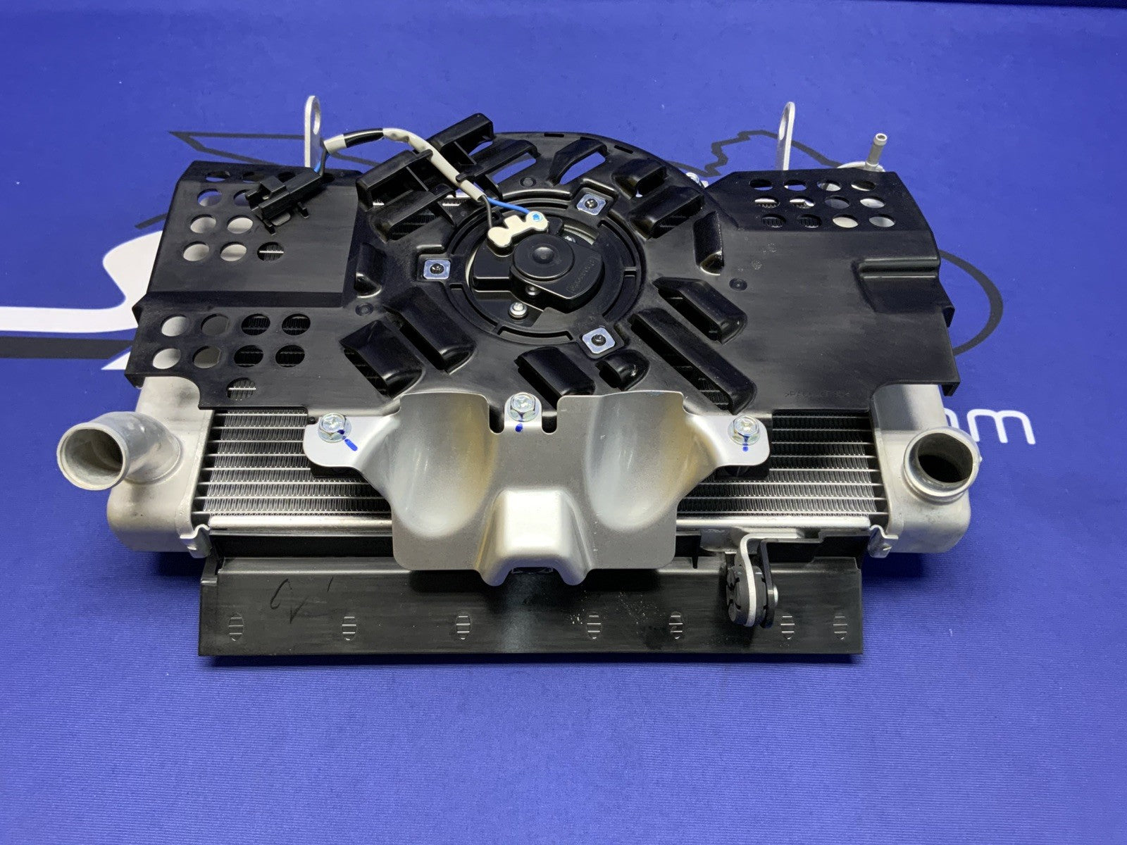Suzuki Radiator Assembly W/Fan GSX-8R 2023-2026 OEM 17700-25L10-4