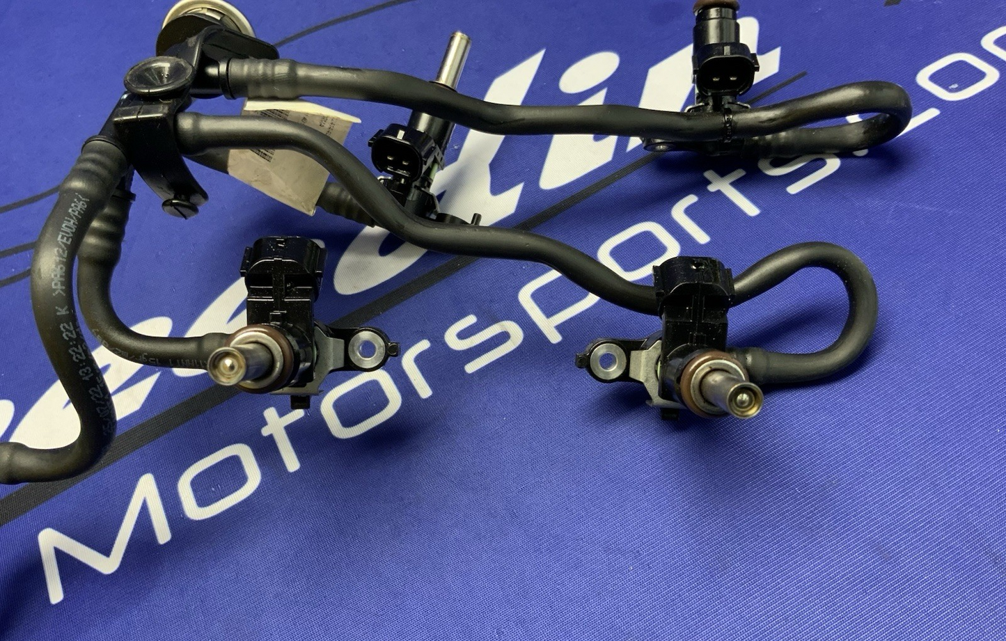 Ducati Lower Fuel Rail W/ Injectors Panigale V4 2021-2025 OEM 59024144B