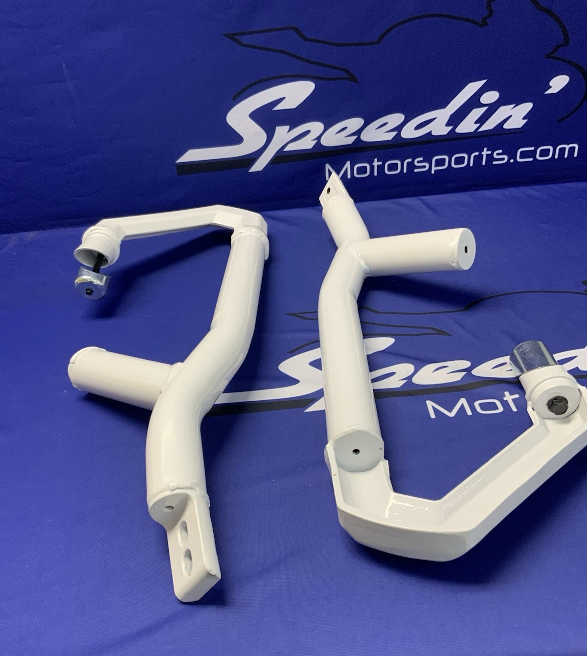 Polaris White Lightning Extreme Rear Bumper Attc. RZR 1000 14-20 2879452-133