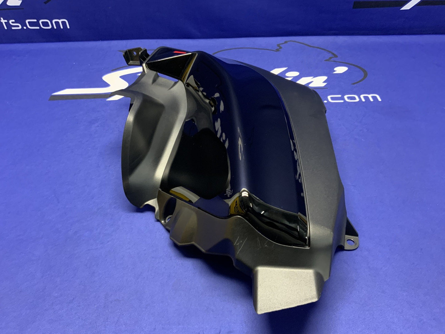 Ducati Right Tank Fairing (Thrilling Black) Panigale V2 20-25 OEM 4801B012AD-1