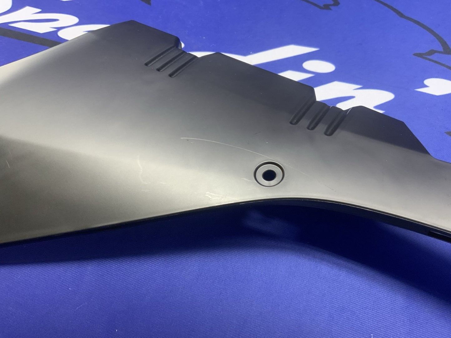 Suzuki Right Inner Cowling GSX-R8 2024-2026 OEM 94461-25L00-1