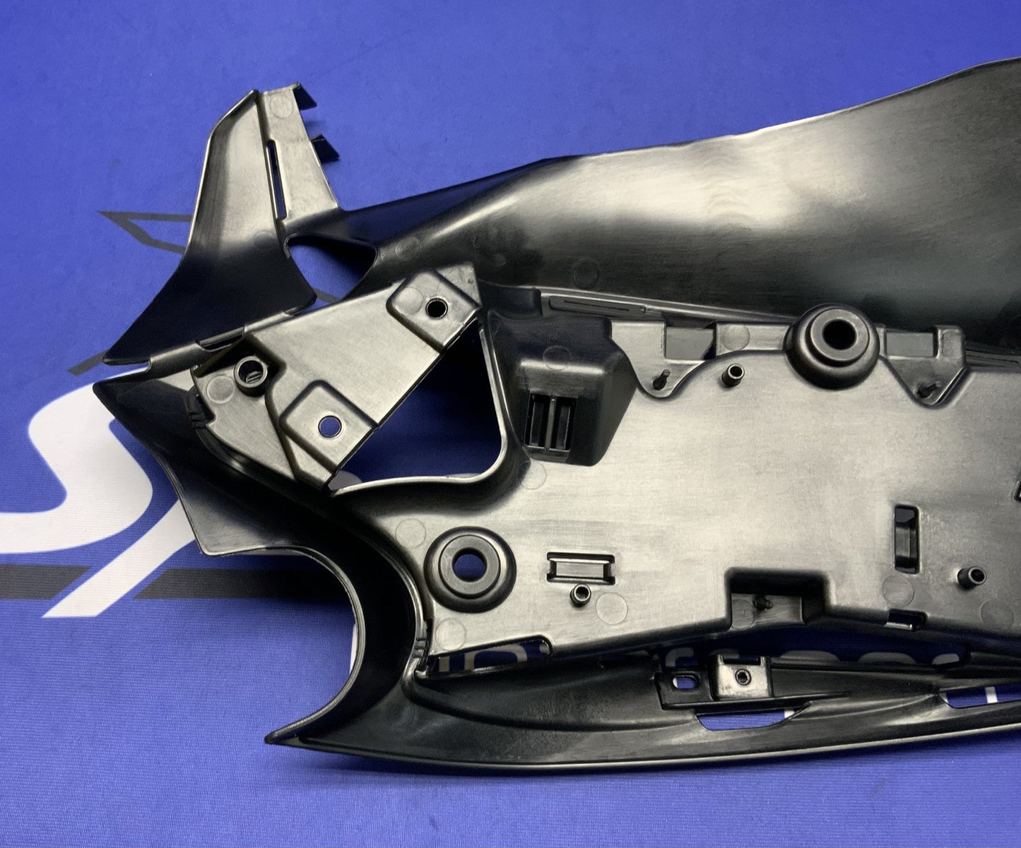 Ducati Right Inner Fairing Superbike 1199 Panigale/S 2012 OEM 829PA371A