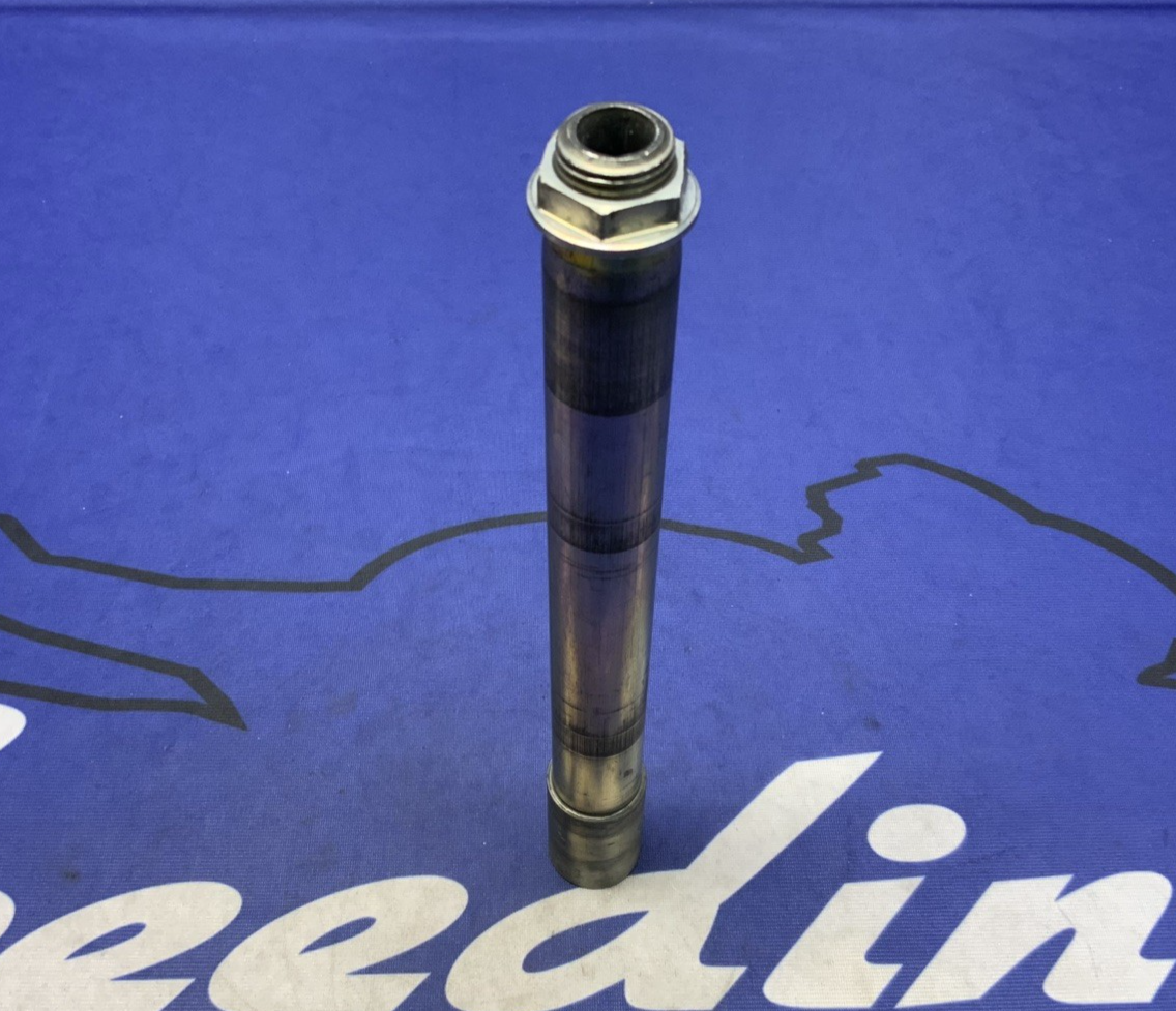 Suzuki Front Wheel Axle W/ Nut RMZ250 2007-2024, RMZ450 2005-2024 OE 54711-35G00