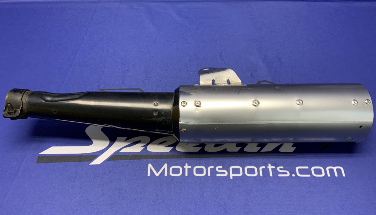 Kawasaki Right Muffler GPZ1000RX 1986-1987 OEM 18002-1693