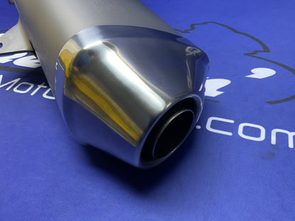 Suzuki Muffler Exhaust Slip-On GSXR 600/750 2011-2026 OEM 14310-15J00-H01