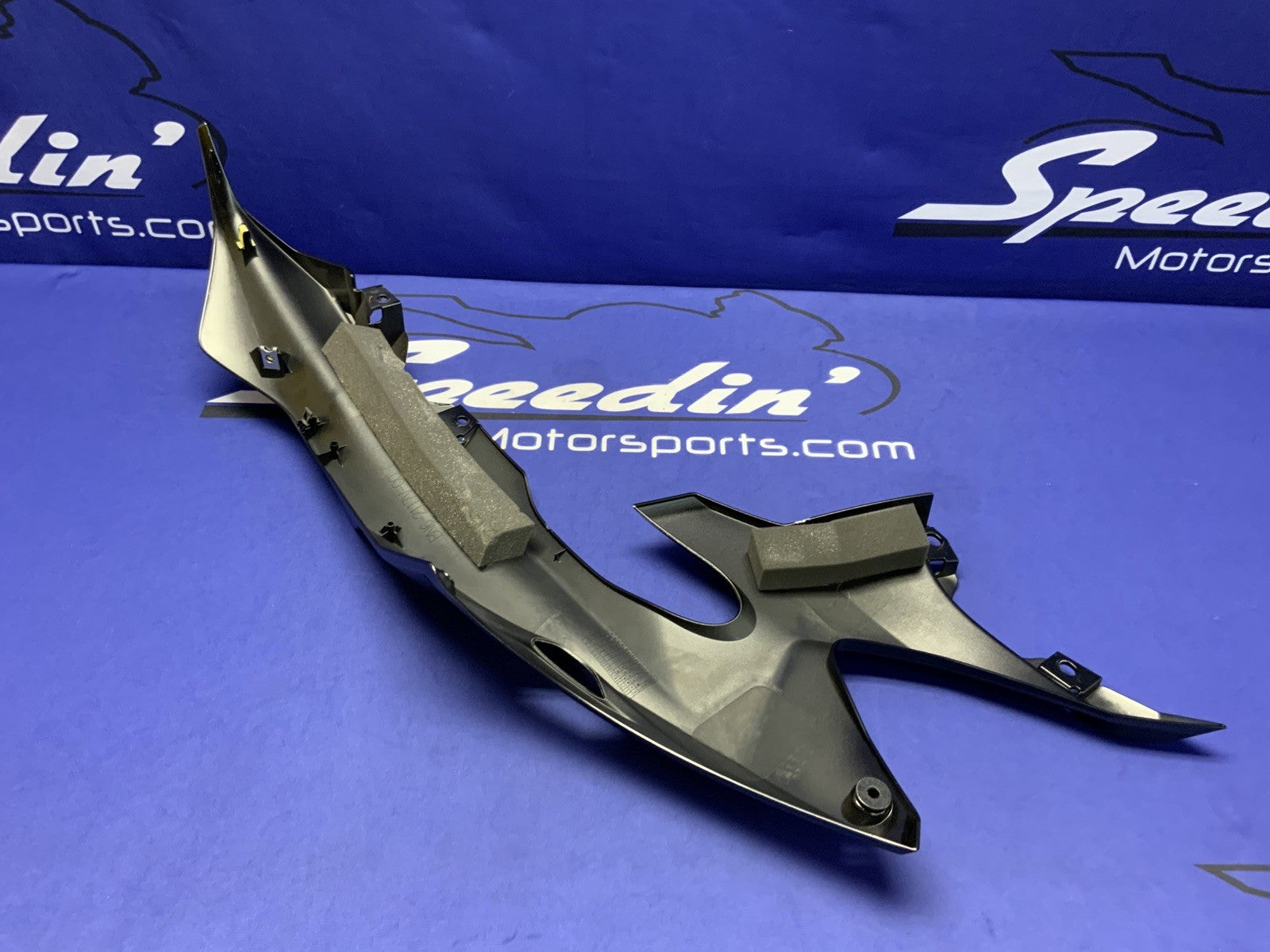 Yamaha Left Upper Fairing (Raven Black) YZF-R6 2023-2026 OEM BN6-2117V-00-P1-4