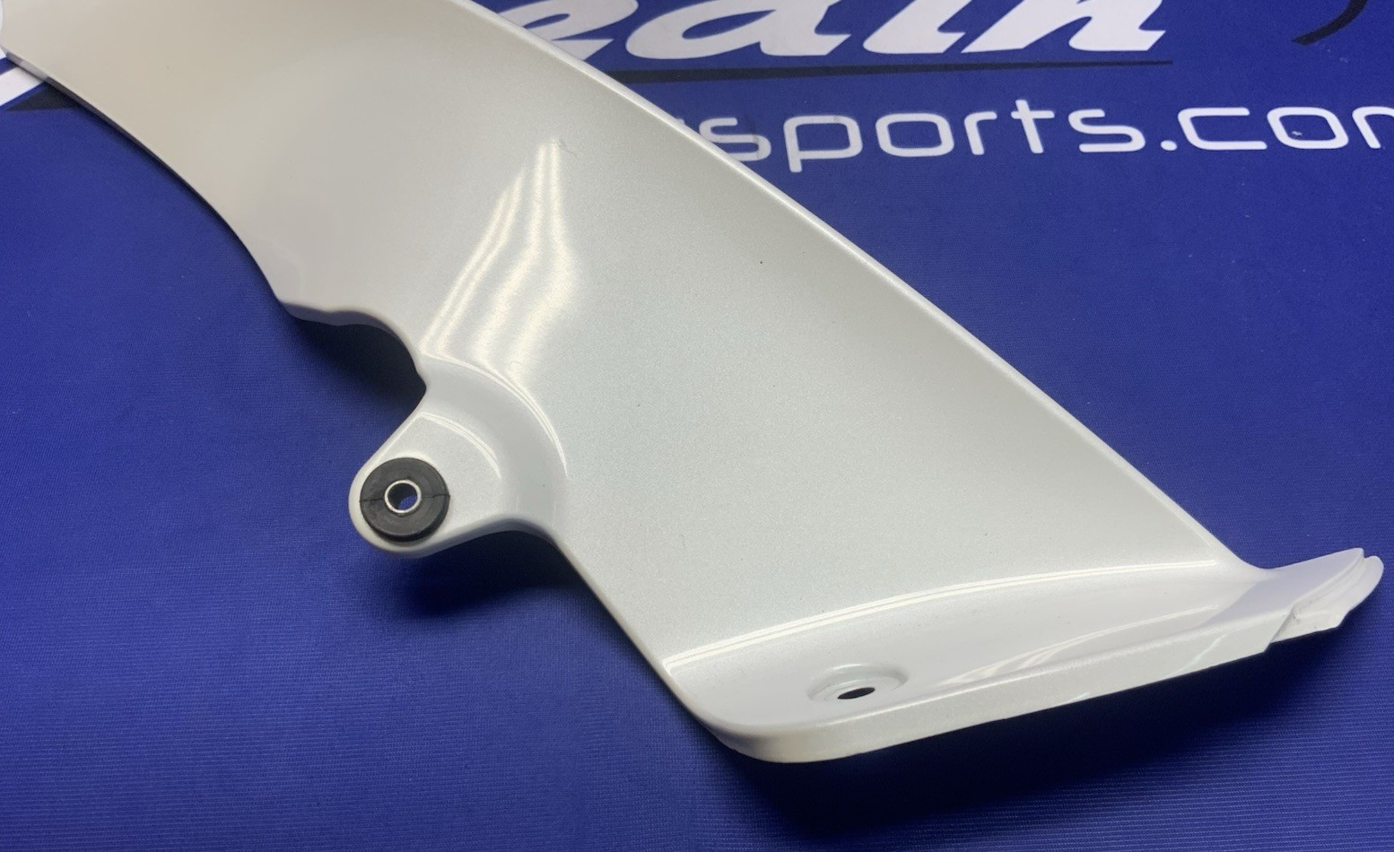 Yamaha Right Inner Panel 4 (Pearl White) R1 2012-2014 OEM 14B-2836N-10-P2