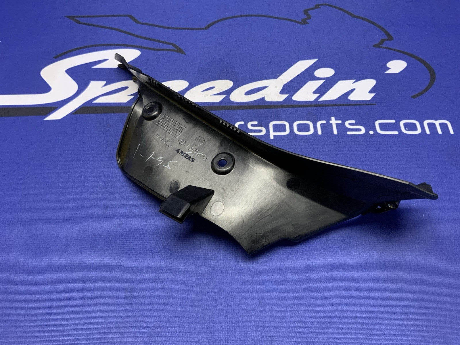 Ducati Left Body Cowl Cover Panigale V2 2020-2025 OEM 4601H651AA