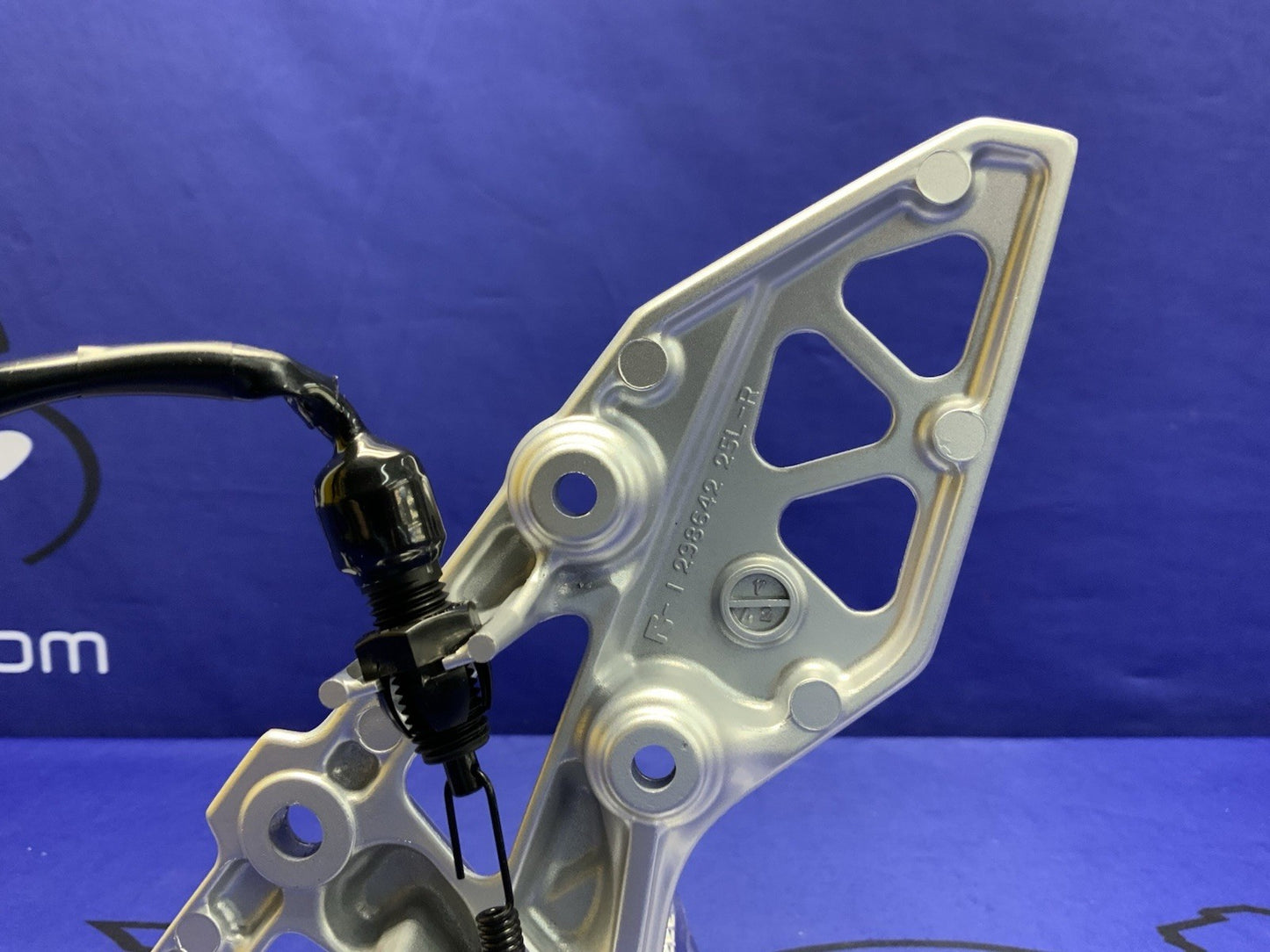 Suzuki Right Rear Set Assembly GSX-8R 2024-2026 OEM 43511-25L00-1
