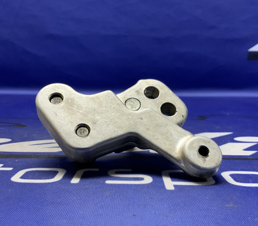 Suzuki Gear Shift Lever Bracket GSXR 600/750 2006-2008 OEM 25681-01H00