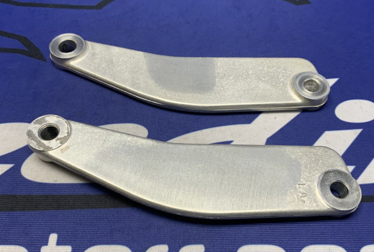 Suzuki Engine bracket Hanger Mounts RMZ 250 2007-2009 OEM 41995-10H00