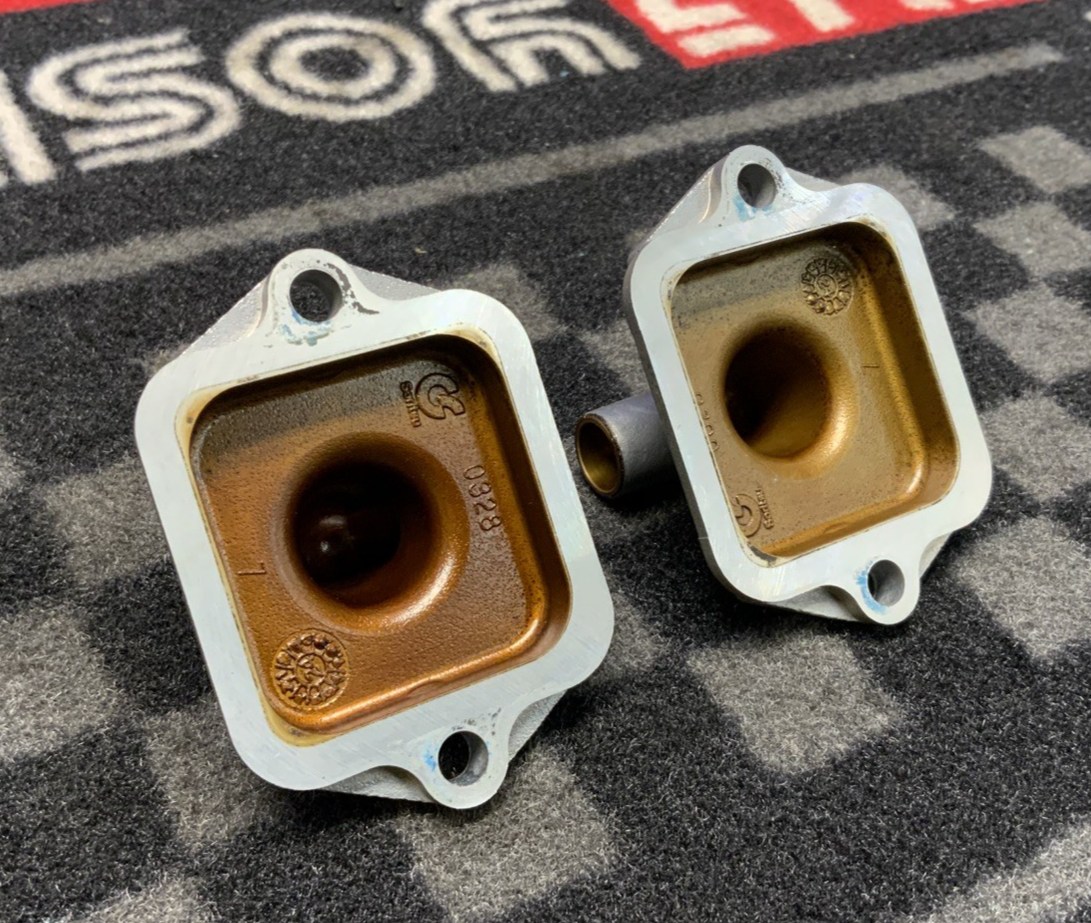 Kawasaki Cylinder Head Cover Caps ZX-6R 2012-2025 OEM 11065-0328