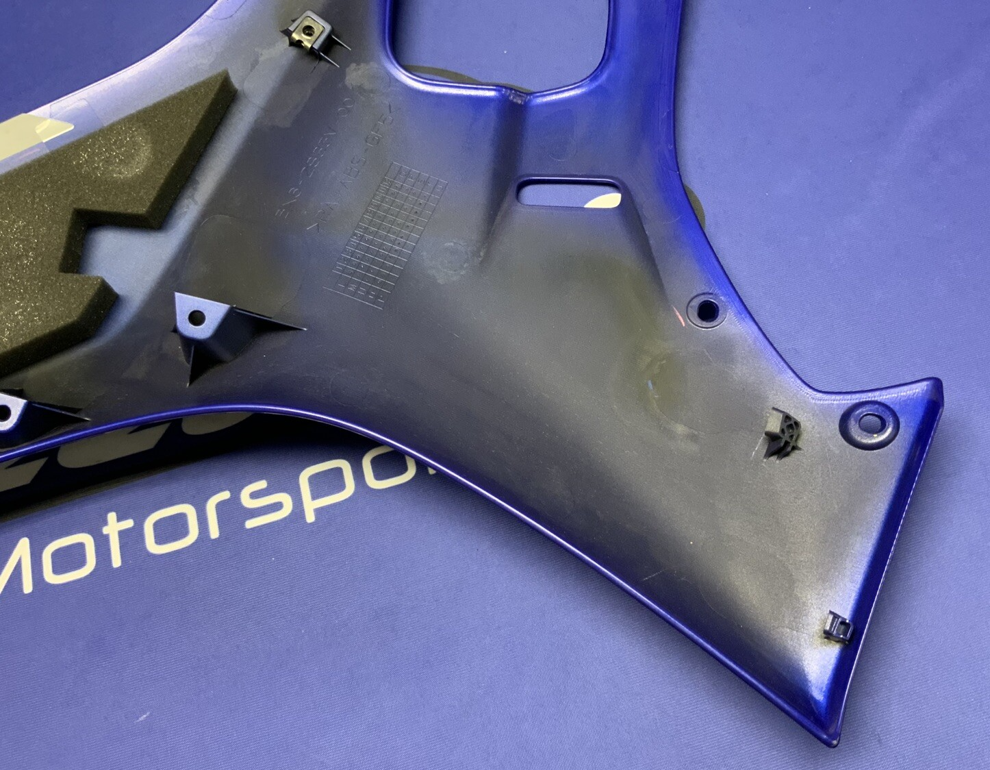 Yamaha Right Lower Fairing (Blue) YZF-R6 2017-2024 OEM BN6-W283V-90-P0