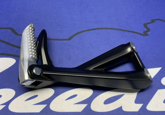 Yamaha Right Passenger Footrest YZF-R9 2025 OEM BKN-2742L-00-00