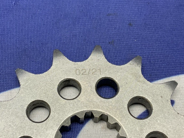 Superlite Chromoly Steel Front Sprocket 15T DL650 V-Strom 2004-2020 28404R-15