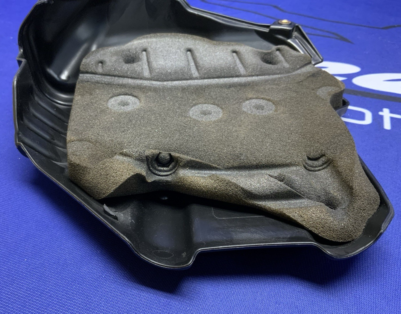 Ducati (Left Side) Engine Cap Panigale V4 2021-2025 OEM 4601G551A
