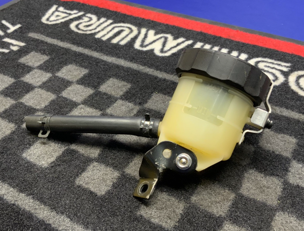BMW Master Cylinder Reservoir S1000RR 2019-25, M1000RR 2021-25 OEM 32728405667